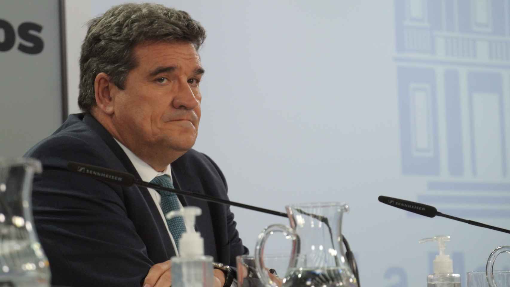 José Luis Escrivá, ministro de Inclusión, Seguridad Social y Migraciones, en la sala de prensa de Moncloa..
