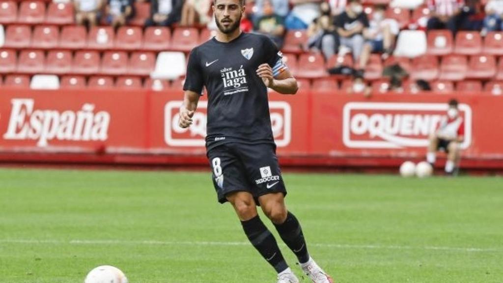 Luis Muñoz, en el encuentro contra el Sporting en El Molinón.