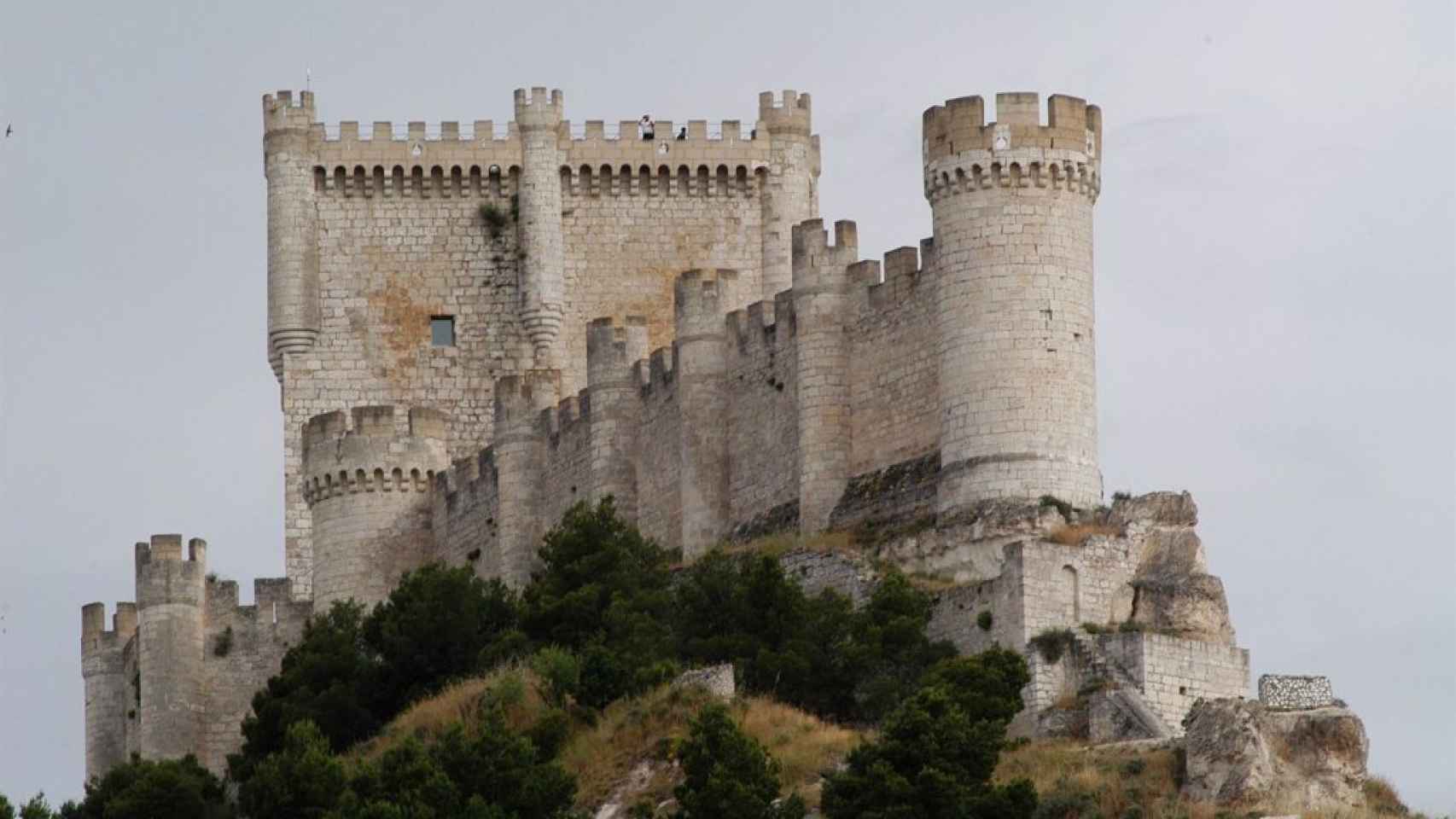 Imagen detalle del 'Buque de Castilla' fortaleza ubicada en el cerro de Peñafiel