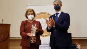 La viuda de Juan José Aliste recoge el Premio Colmena de la Asociación de Víctimas del Terrorismo