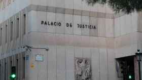 A juicio por abusar de su amante y retenerla en Albacete: Eres una puta y una cualquiera