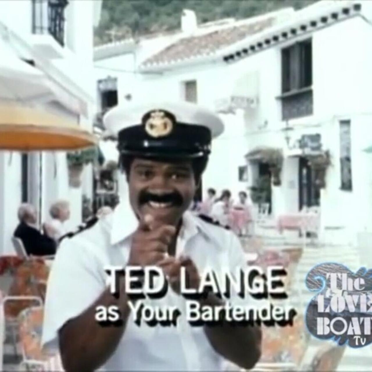 Vacaciones en el mar: El simpático Ted Lange aparecía en la cabecera de ‘The Love Boat’ delante de la calle de los Caños de Mijas o, más bien, delante de un croma.