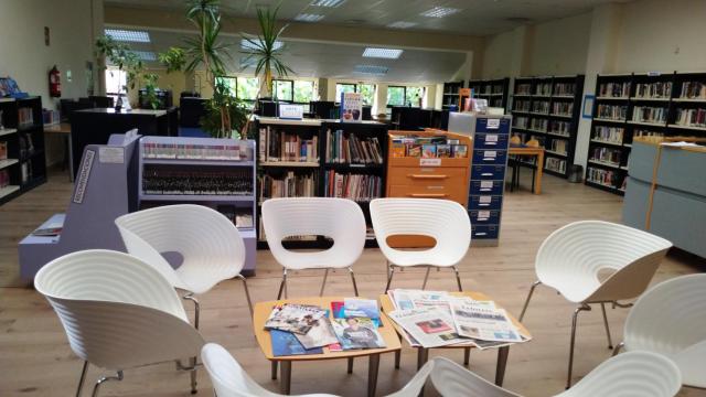 Una sala de la Biblioteca Municipal de Santa Marta