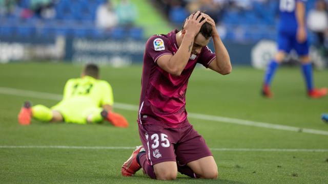 Lobete, de la Real Sociedad, cabizbajo contra el Getafe