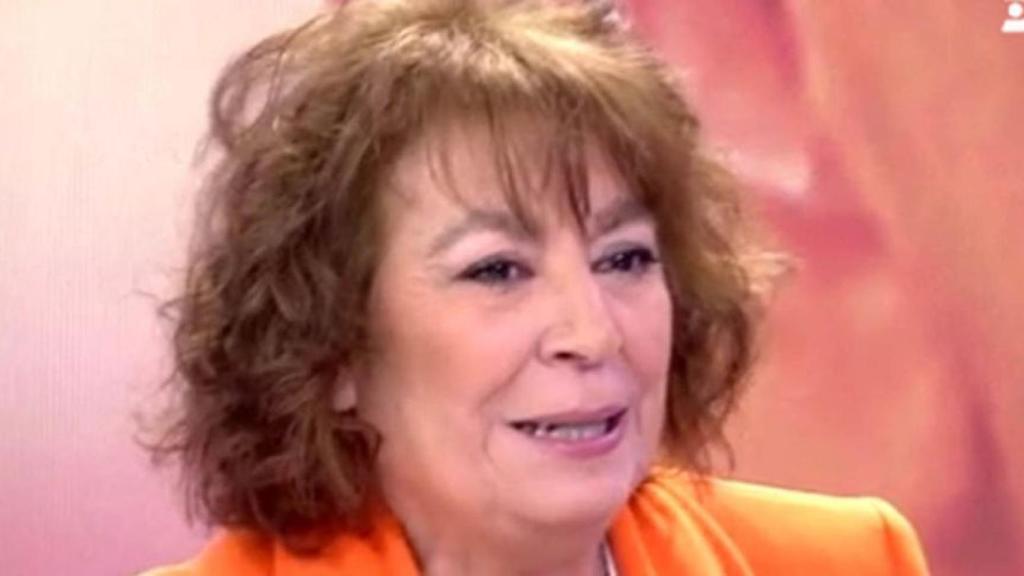 Begoña Sierra en el plató de 'Sálvame' en 2017.