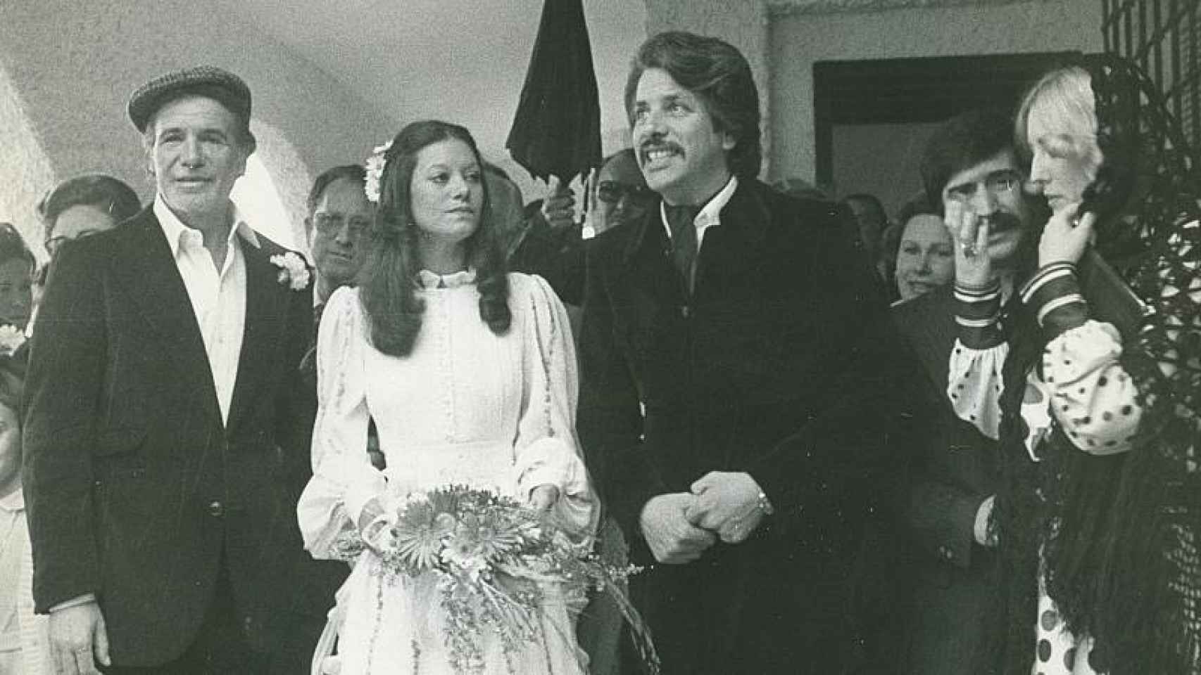 La popular boda de Teresa y Eduardo, orquestada por su padre, Paco Rabal.