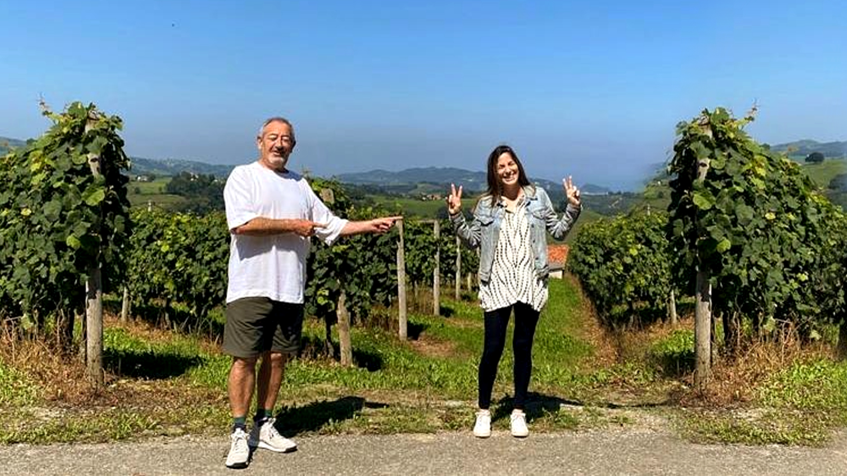 Karlos Arguiñano, presumiendo de su hija Amaia en las redes sociales de su bodega.