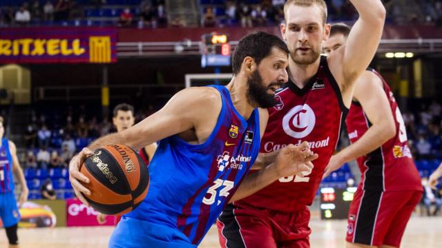 Mirotic buscando la canasta en el Barça - Casademont Zaragoza