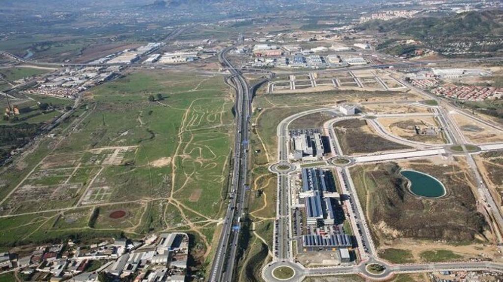 Vista aérea de los terrenos de la antigua fábrica Amoniaco, en Málaga.