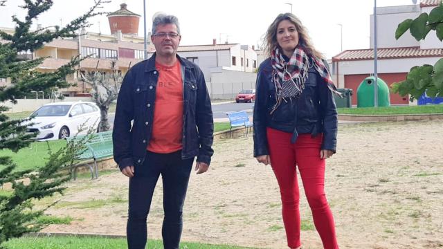 El alcalde de Doñinos, Manuel Hernández, y la concejala de Obras, Susana Jiménez