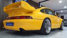 Un Porsche amarillo es el coche más caro entre todos los que están a la venta en Castilla-La Mancha.