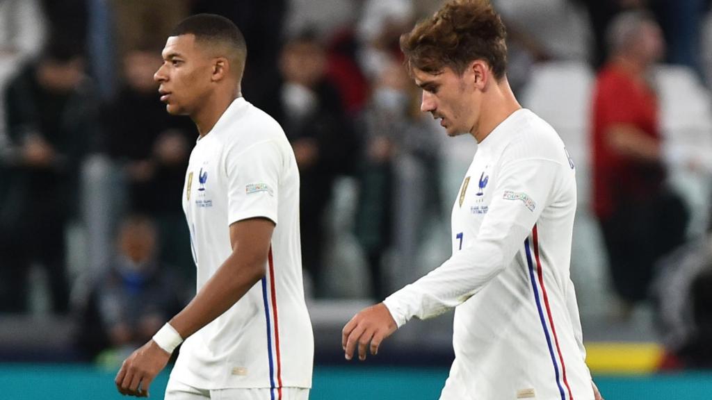 Kylian Mbappé y Antoine Griezmann, durante el Bélgica - Francia