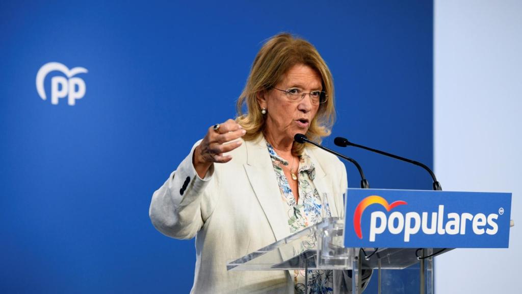 Elvira Rodríguez, durante la rueda de prensa.