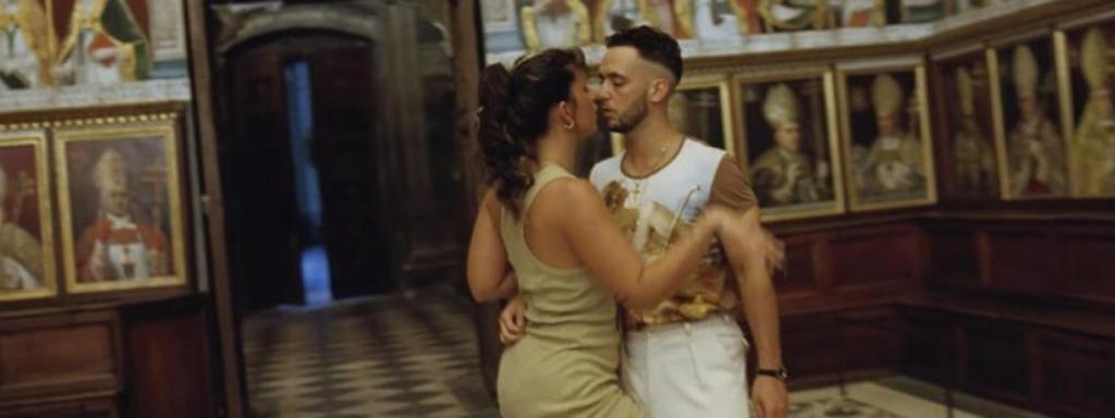 Fotograma de C. Tangana y Nathy Peluso en su último videoclip.