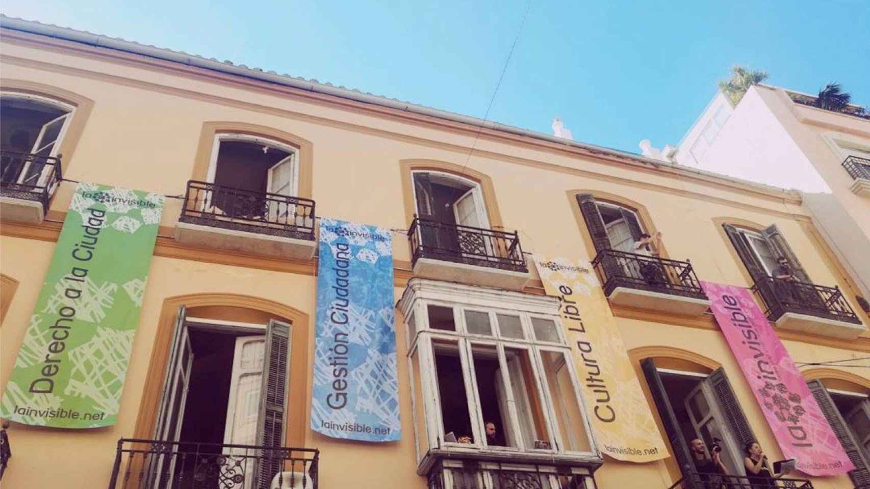 Fachada del edificio de la calle Nosquera, en Málaga.