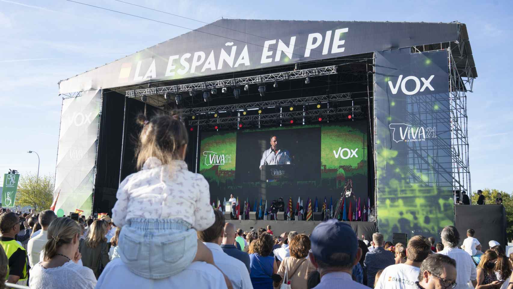 El líder de Vox, Santiago Abascal, durante su intervención en el acto Viva 21.