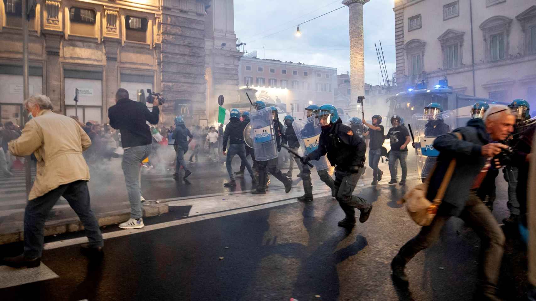 Manifestación en Roma en contra del pase Covid.
