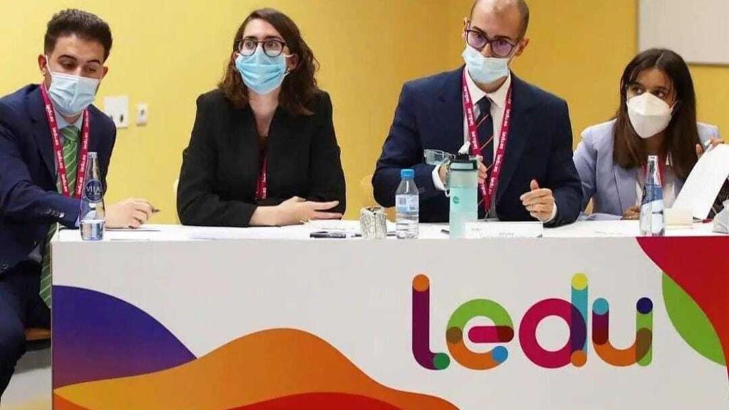 El equipo semifinalista en la Liga Española de Debate Universitario