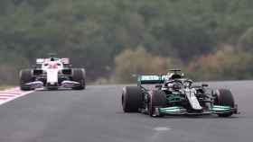 Hamilton y Mazepin en el Gran Premio de Turquía