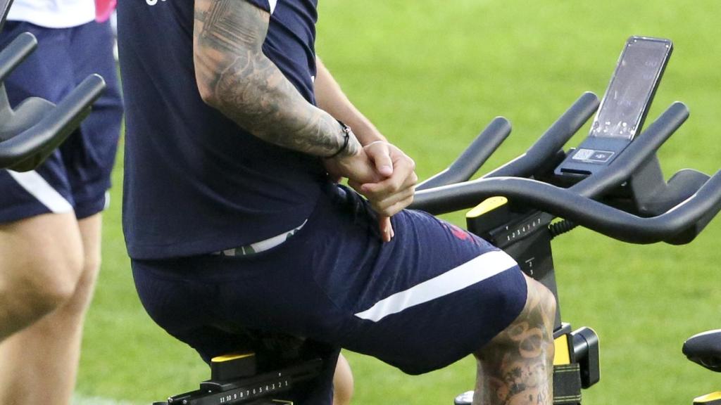 Lucas Hernández, durante un entrenamiento con Francia