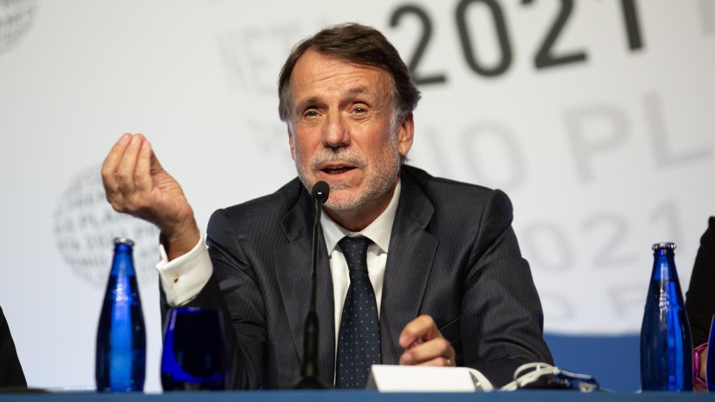 José Crehueras, el presidente del Grupo Planeta, durante la rueda de prensa previa al premio.