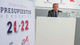 El consejero de Hacienda y Administraciones Públicas, Juan Alfonso Ruiz Molina, ha presentado el proyecto de Ley de Presupuestos Generales de Castilla-La Mancha para 2022.