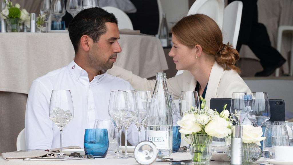 La pareja, disfrutando de una de sus aficiones en común, la equitación.