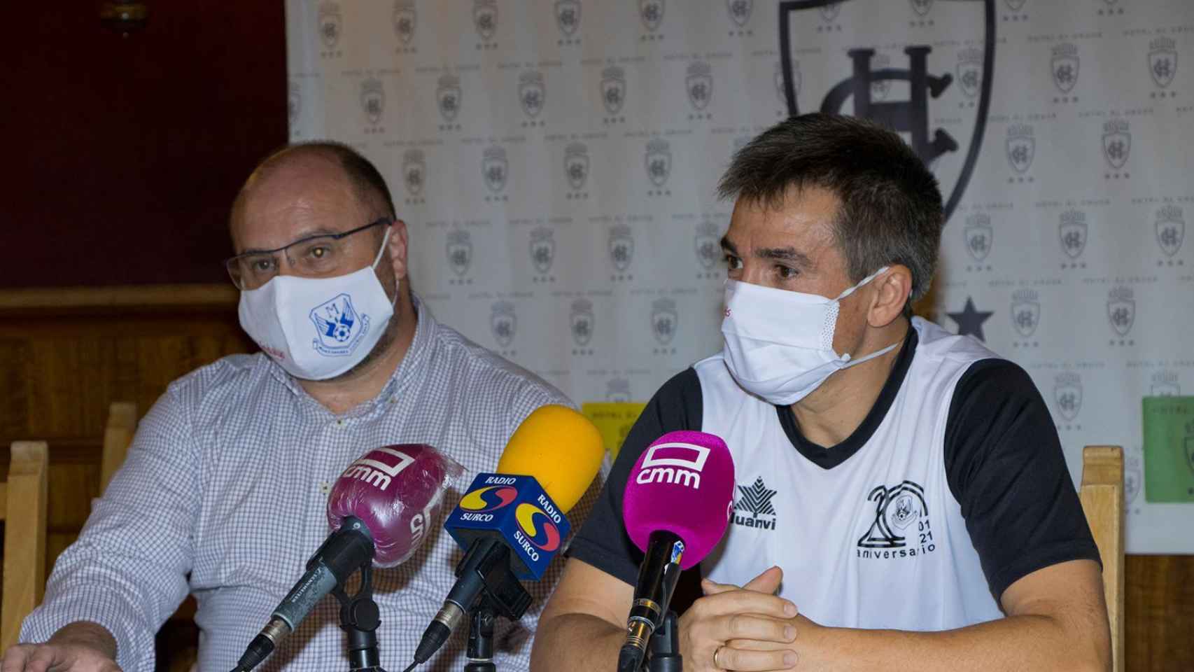 Manolo del Salto y Juanlu Alonso en rueda de prensa.