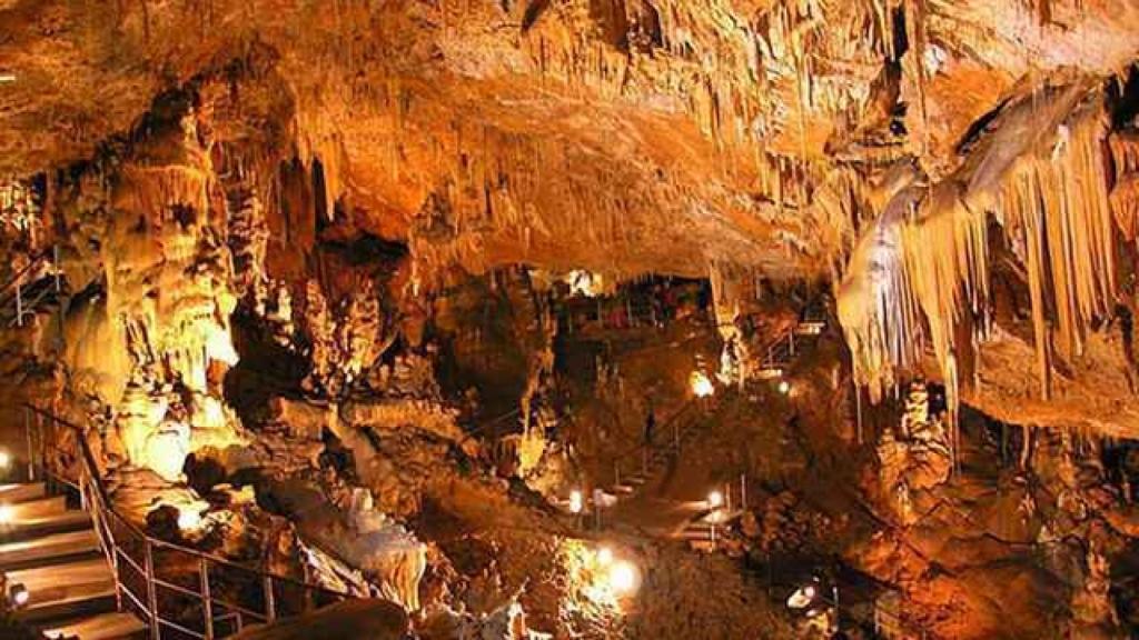 La Cueva del Rull está en La Vall d'Ebo.