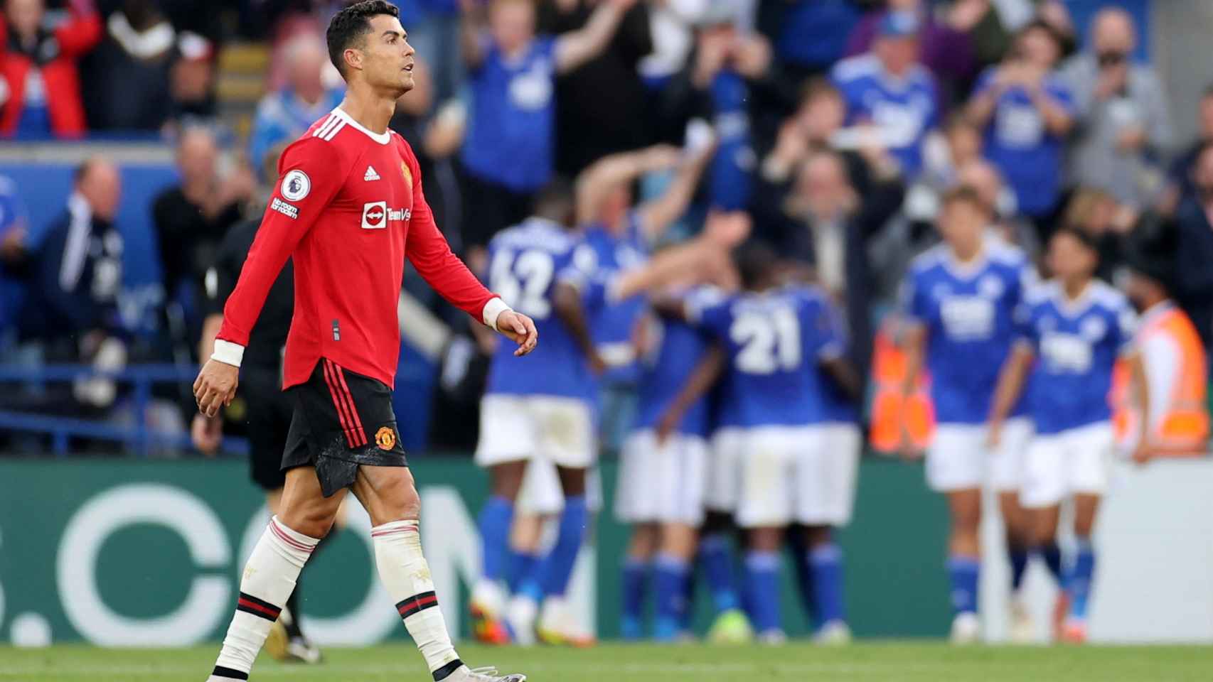 Cristiano Ronaldo se lamenta tras caer derrotado ante el Leicester
