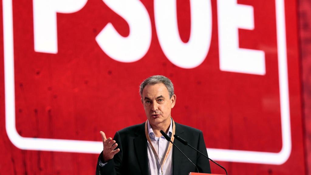 El ex presidente del Gobierno, José Luis Rodriguez Zapatero, durante su intervención.