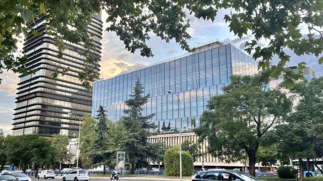 Exterior de las oficinas de Accenture en Madrid.