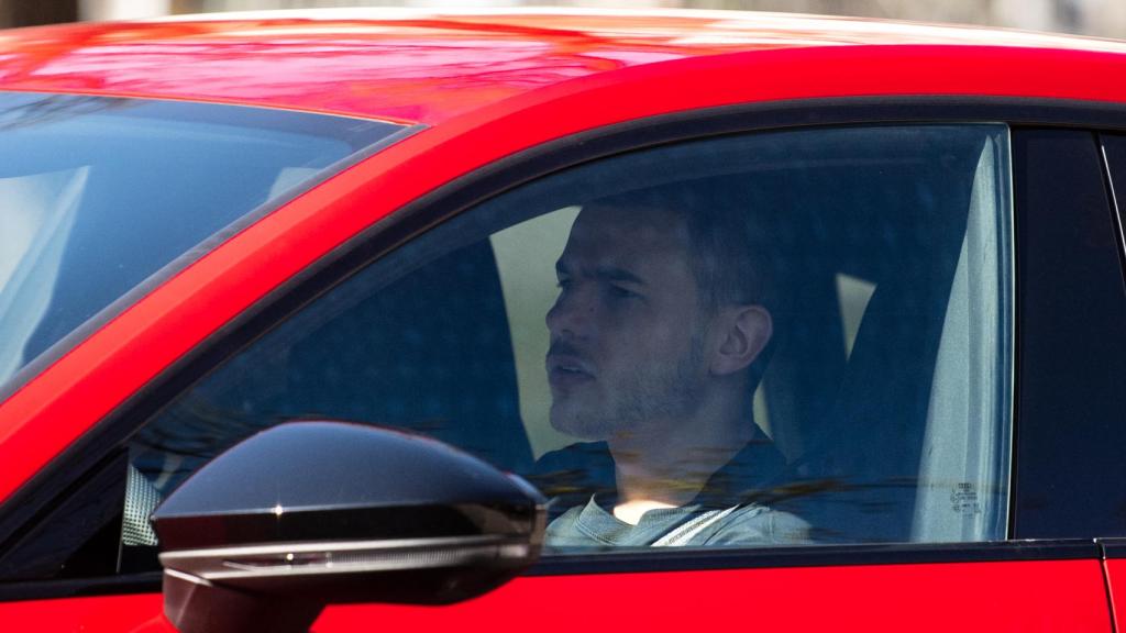 Lucas Hernández, en su coche