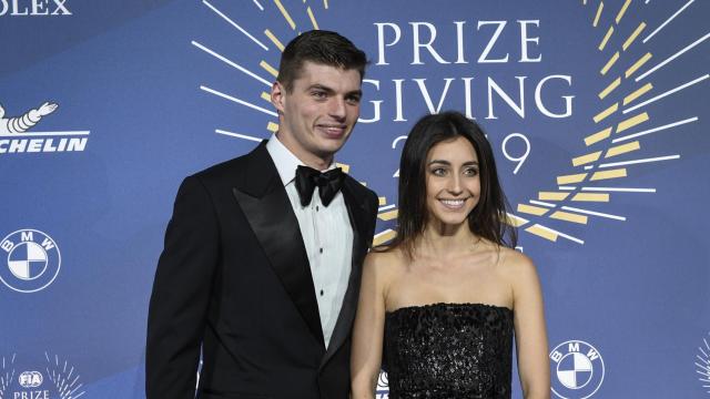 Max Verstappen y su novia Kelly Piquet, en la gala de premios de la FIA de 2019