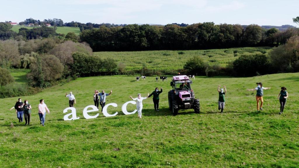 Tractor rosa contra el cáncer de mama