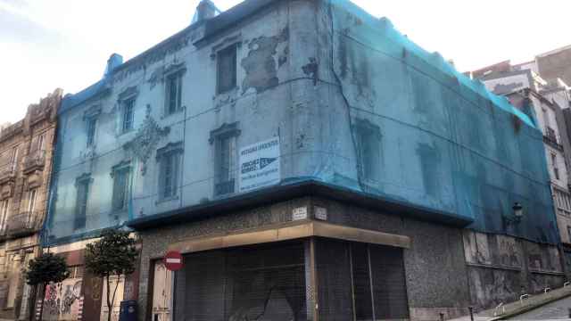 Fachada del Centro Católico de Obreros, en la calle Doctor Cadaval.