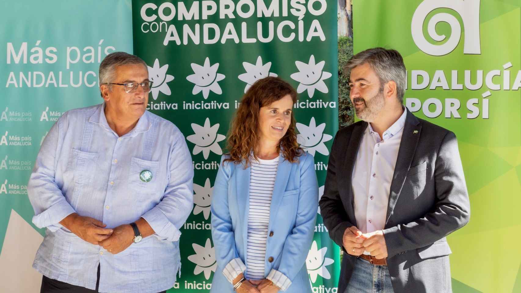 Esperanza Gómez, de Más País Andalucía; Modesto González, de Andalucía X Sí,  y José Antonio Jiménez, de Iniciativa del Pueblo Andaluz.
