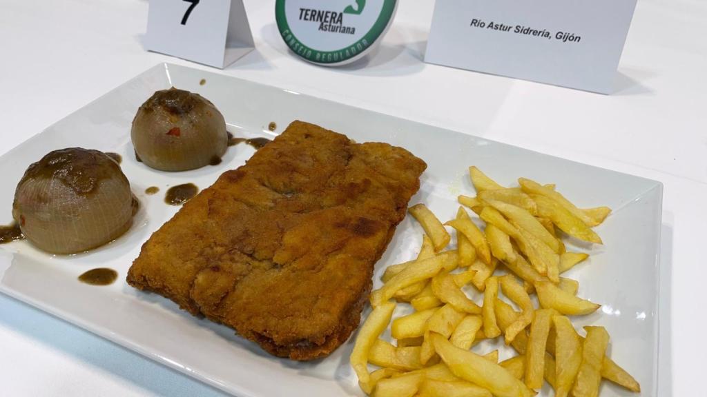 El cachopo ganador de Sidrería Río Astur