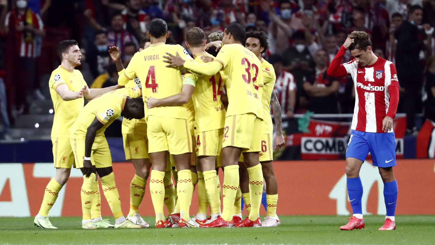 La celebración del gol de Mohamed Salah ante el Atlético de Madrid