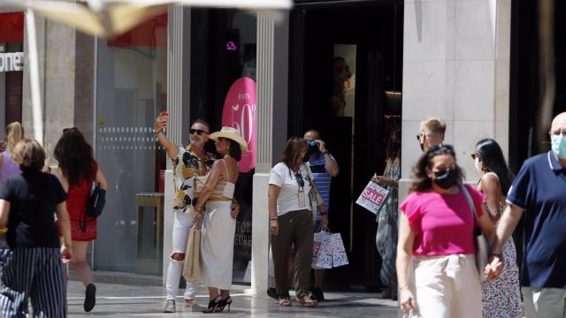 Personas en calle Larios