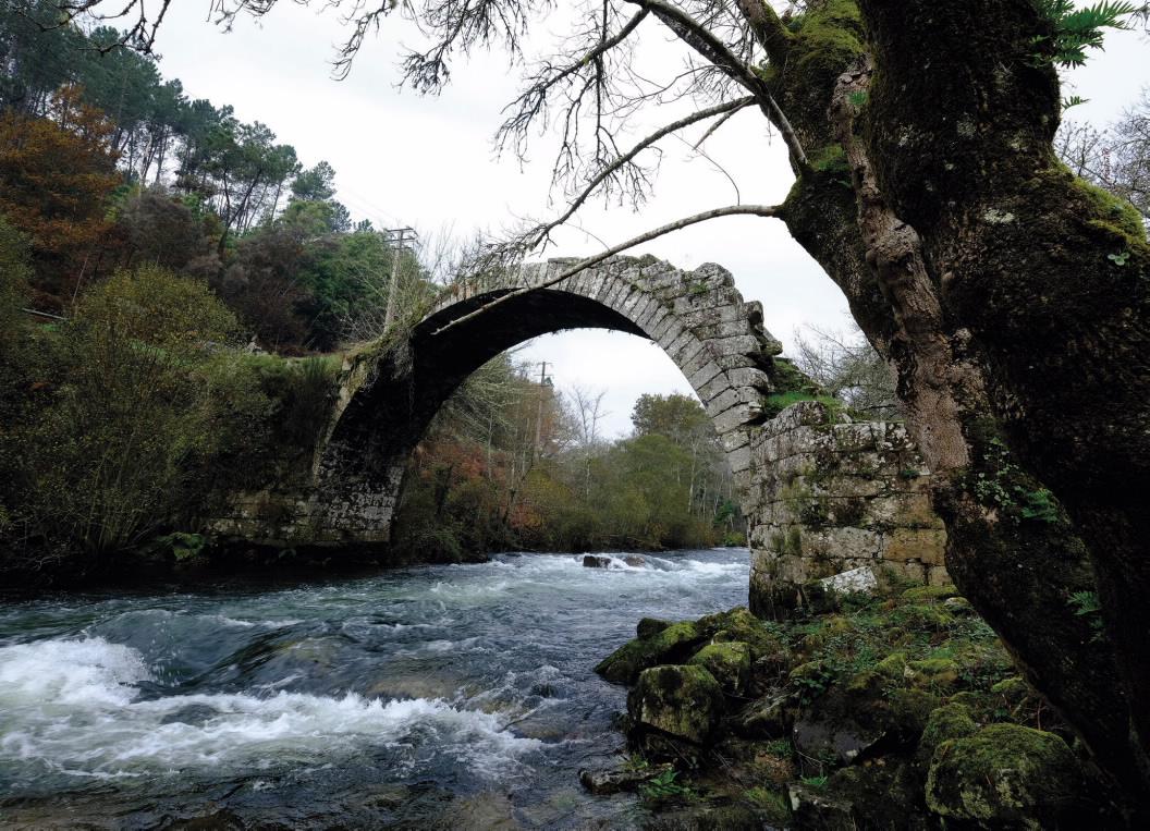  Ponte da Cruz (Fuente: Turismo de Galicia)