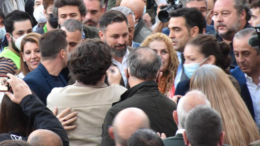 Abascal en su llegada a la Plaza de San Benito