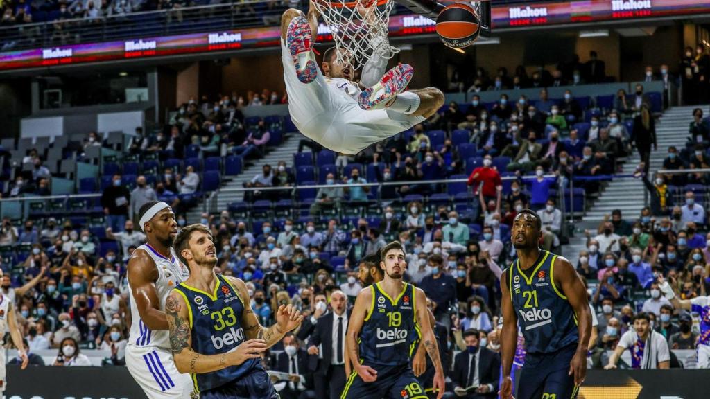 Mate de Alberto Abalde, en el Real Madrid de Baloncesto - Fenerbahce de Euroliga 2021/2022