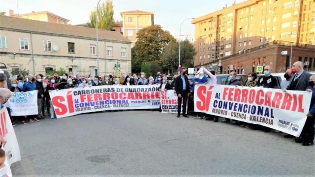 Concentración de este jueves en defensa del tren en Cuenca