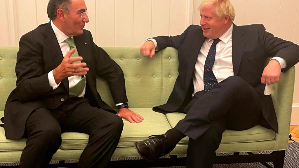 El presidente de Iberdrola, Ignacio Sánchez Galán y el primer ministro, Boris Johnson.