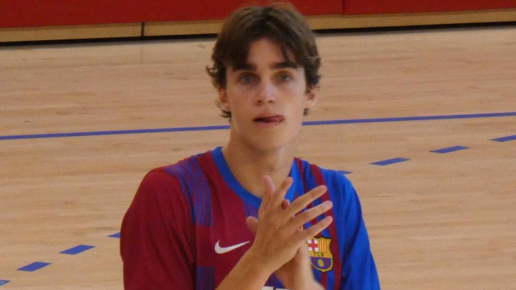 Pablo Urdangarín, con el Barça B