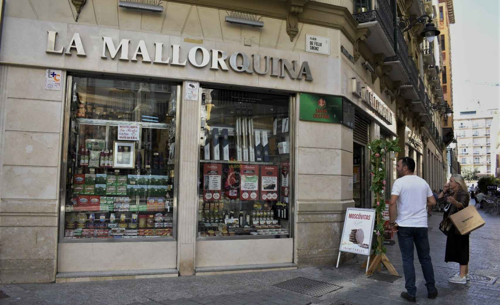 Turistas y locales visitan a menudo La Mallorquina.