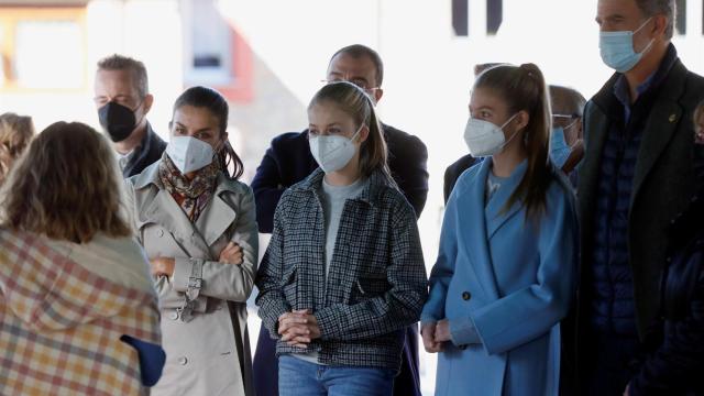 Letizia, Felipe VI, Leonor y Sofía en el Pueblo Ejemplar 2021.