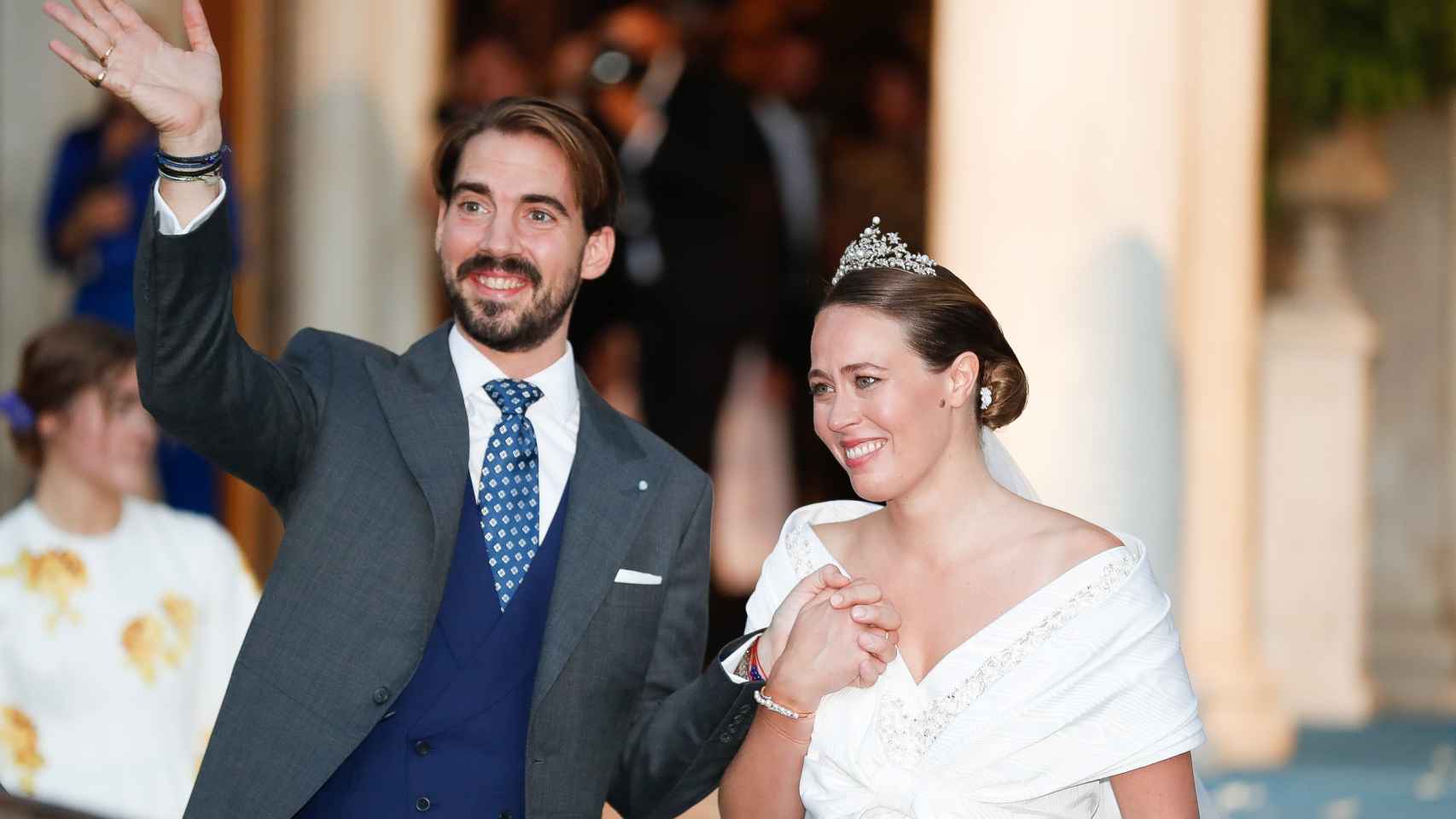 Philippos de Grecia y Nina Flohr durante su boda.