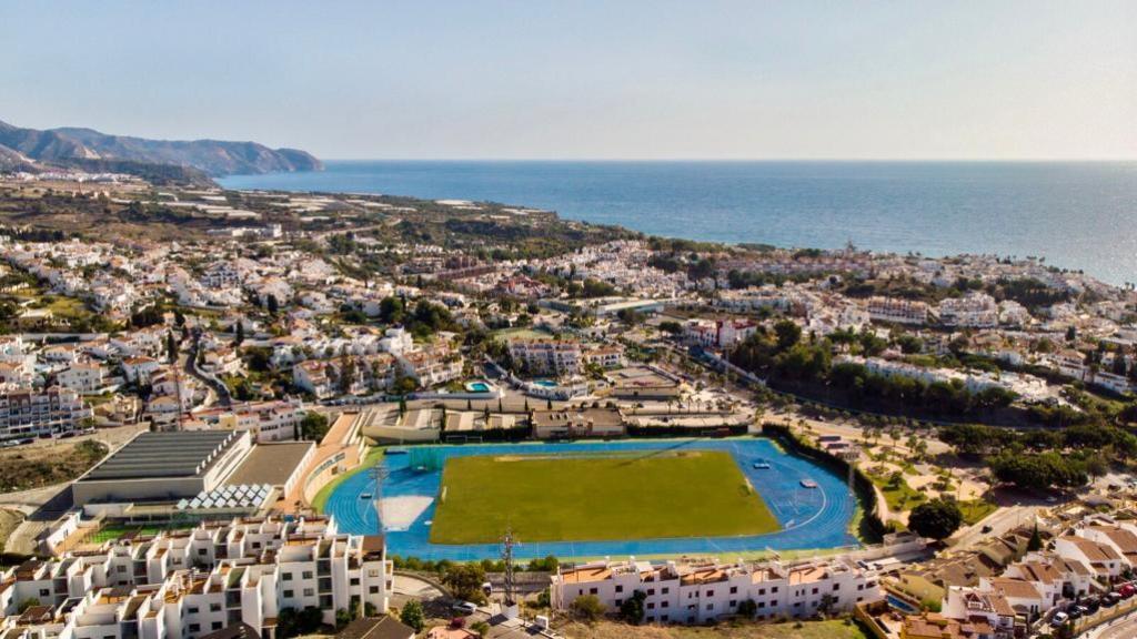 El Estadio Enrique López Cuenca de Nerja será la sede del campeonato.